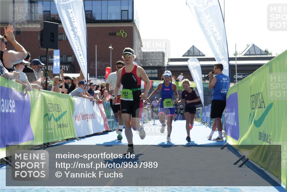 09.08.2026 - GEWOBA Citytriathlon Bremen Yannick Fuchs http://msf.ph/oto/9937989 09.08.2026 15:22:47 Ziel 229, 341, 485, 585 meine-sportfotos.de