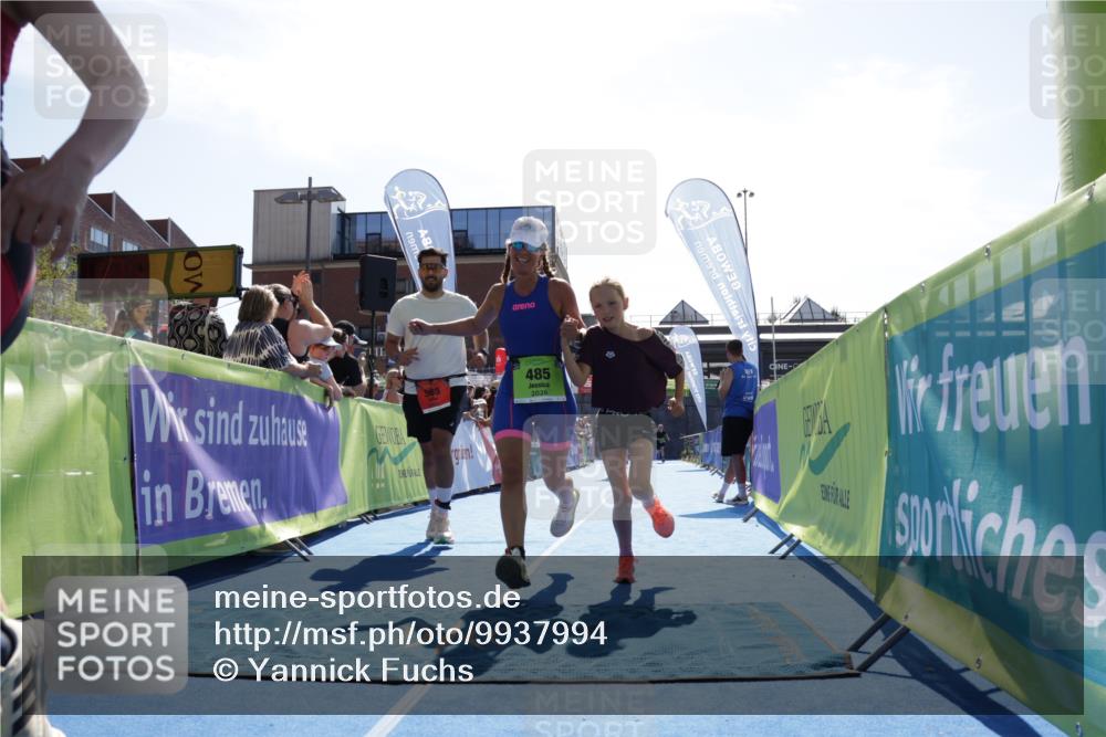 09.08.2026 - GEWOBA Citytriathlon Bremen Yannick Fuchs http://msf.ph/oto/9937994 09.08.2026 15:22:48 Ziel 229, 341, 485, 585 meine-sportfotos.de