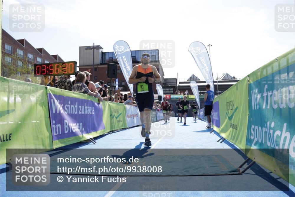 09.08.2026 - GEWOBA Citytriathlon Bremen Yannick Fuchs http://msf.ph/oto/9938008 09.08.2026 15:22:53 Ziel 80, 87, 91, 222, 229, 249, 341, 363, 485, 585 meine-sportfotos.de