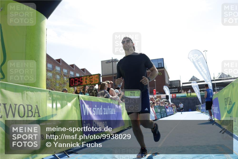 09.08.2026 - GEWOBA Citytriathlon Bremen Yannick Fuchs http://msf.ph/oto/9938029 09.08.2026 15:22:58 Ziel 80, 87, 91, 222, 249, 363 meine-sportfotos.de