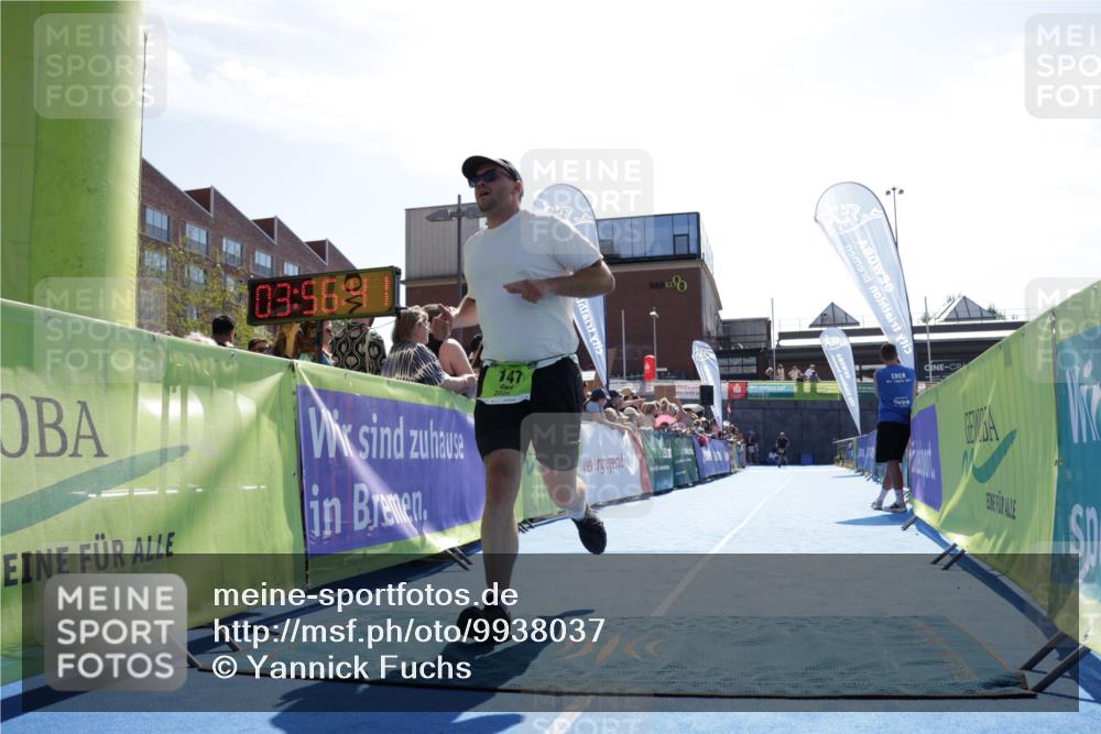 09.08.2026 - GEWOBA Citytriathlon Bremen Yannick Fuchs http://msf.ph/oto/9938037 09.08.2026 15:23:04 Ziel 147 meine-sportfotos.de