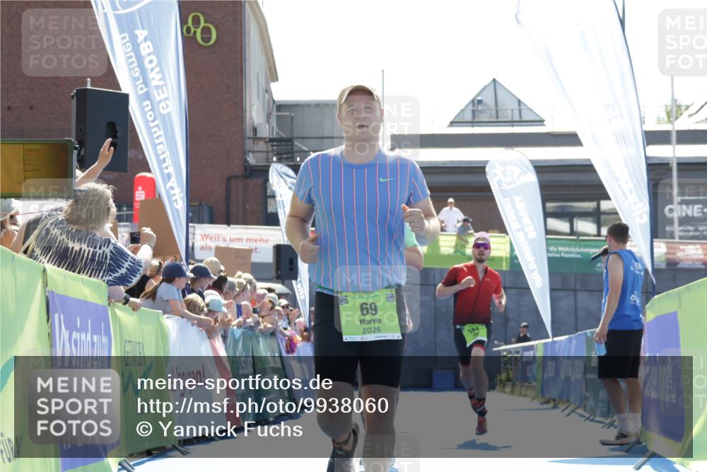 09.08.2026 - GEWOBA Citytriathlon Bremen Yannick Fuchs http://msf.ph/oto/9938060 09.08.2026 15:23:25 Ziel 12, 69, 163, 173, 273, 482 meine-sportfotos.de