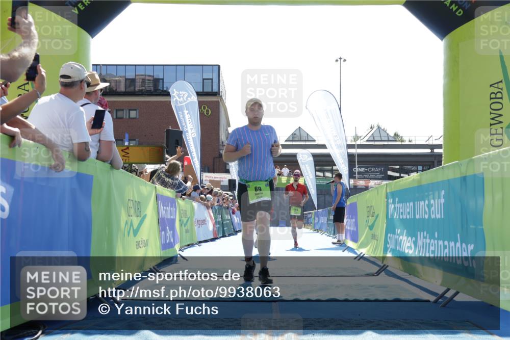09.08.2026 - GEWOBA Citytriathlon Bremen Yannick Fuchs http://msf.ph/oto/9938063 09.08.2026 15:23:25 Ziel 12, 69, 163, 173, 273, 482 meine-sportfotos.de