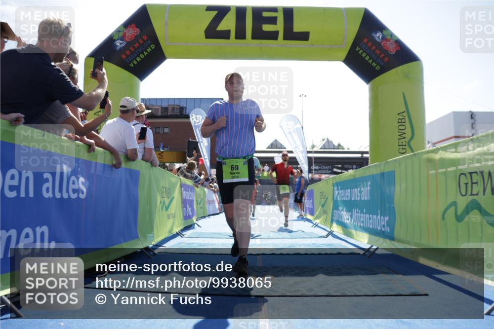 09.08.2026 - GEWOBA Citytriathlon Bremen Yannick Fuchs http://msf.ph/oto/9938065 09.08.2026 15:23:26 Ziel 12, 69, 163, 173, 273, 482 meine-sportfotos.de