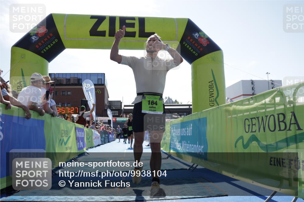 09.08.2026 - GEWOBA Citytriathlon Bremen Yannick Fuchs http://msf.ph/oto/9938104 09.08.2026 15:23:50 Ziel 10, 148, 164, 235 meine-sportfotos.de
