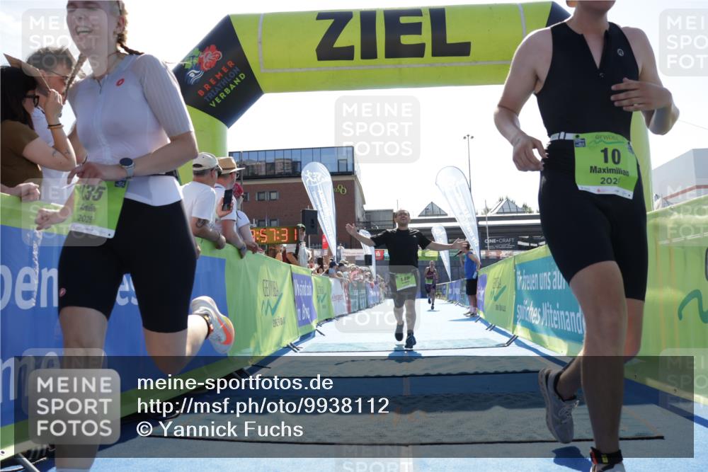 09.08.2026 - GEWOBA Citytriathlon Bremen Yannick Fuchs http://msf.ph/oto/9938112 09.08.2026 15:23:54 Ziel 10, 148, 235, 493 meine-sportfotos.de