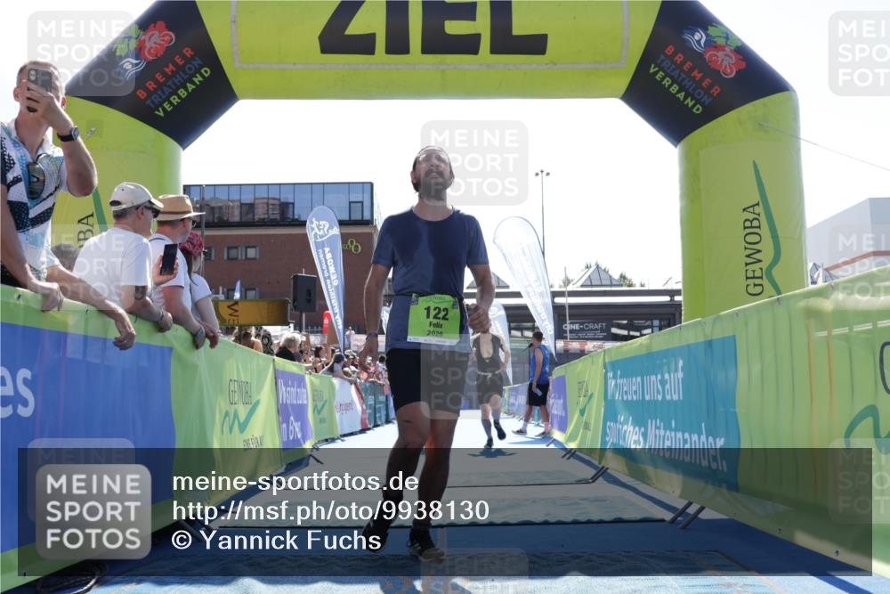 09.08.2026 - GEWOBA Citytriathlon Bremen Yannick Fuchs http://msf.ph/oto/9938130 09.08.2026 15:24:04 Ziel 122, 358, 412 meine-sportfotos.de