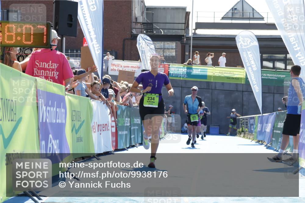 09.08.2026 - GEWOBA Citytriathlon Bremen Yannick Fuchs http://msf.ph/oto/9938176 09.08.2026 15:24:30 Ziel 234, 276 meine-sportfotos.de