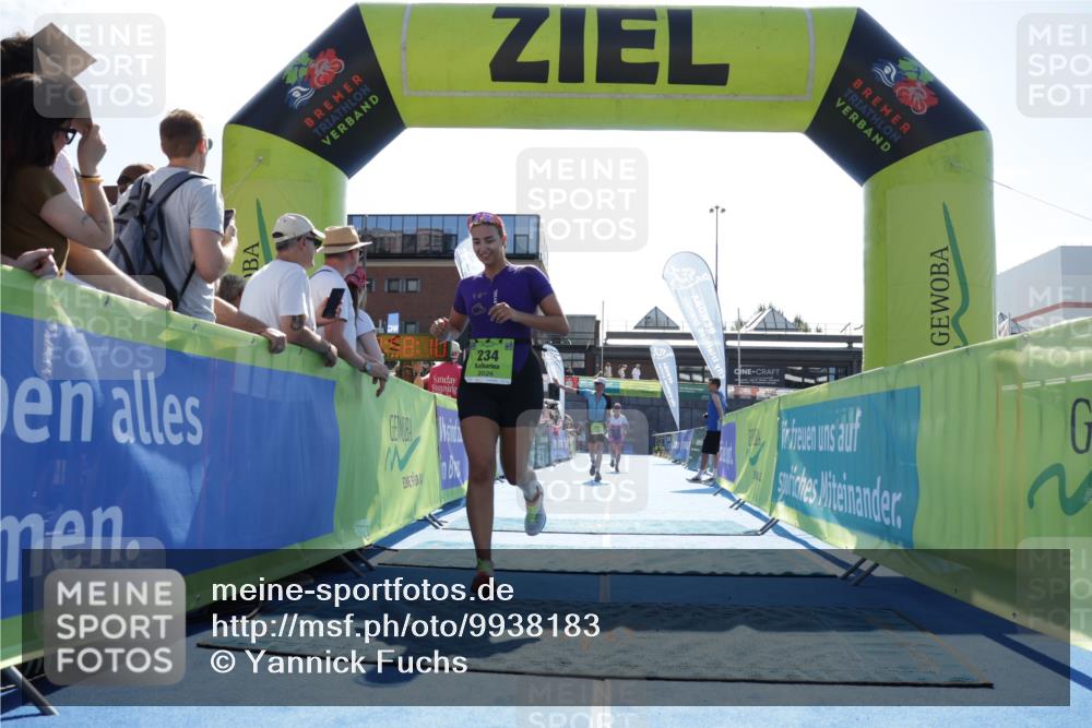 09.08.2026 - GEWOBA Citytriathlon Bremen Yannick Fuchs http://msf.ph/oto/9938183 09.08.2026 15:24:33 Ziel 234, 250, 276, 405 meine-sportfotos.de