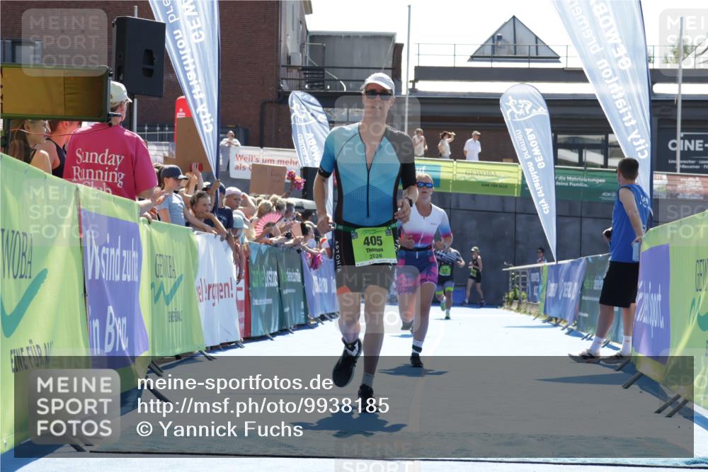 09.08.2026 - GEWOBA Citytriathlon Bremen Yannick Fuchs http://msf.ph/oto/9938185 09.08.2026 15:24:35 Ziel 234, 250, 391, 405 meine-sportfotos.de
