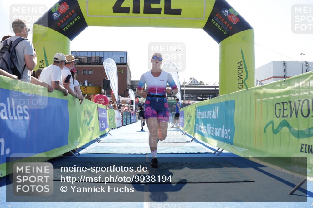 09.08.2026 - GEWOBA Citytriathlon Bremen Yannick Fuchs http://msf.ph/oto/9938194 09.08.2026 15:24:38 Ziel 250, 391, 405, 410 meine-sportfotos.de