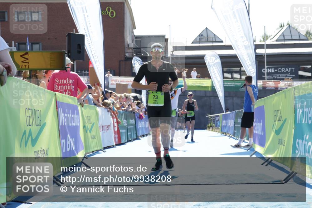 09.08.2026 - GEWOBA Citytriathlon Bremen Yannick Fuchs http://msf.ph/oto/9938208 09.08.2026 15:24:46 Ziel 73, 361, 410, 456 meine-sportfotos.de