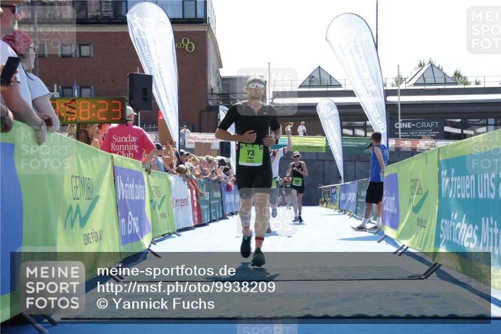 09.08.2026 - GEWOBA Citytriathlon Bremen Yannick Fuchs http://msf.ph/oto/9938209 09.08.2026 15:24:46 Ziel 73, 361, 410, 456 meine-sportfotos.de