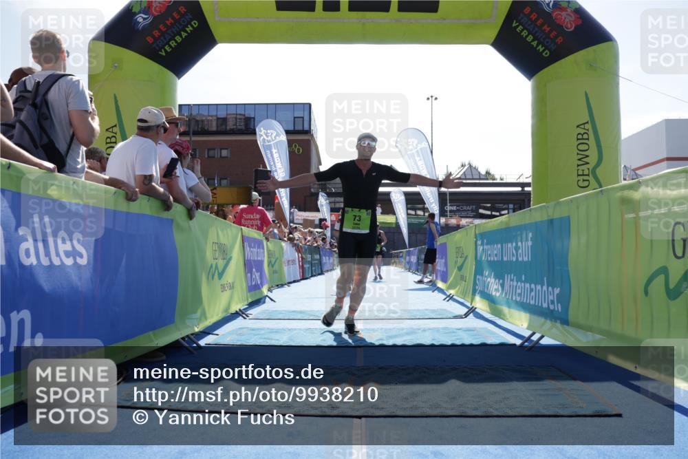 09.08.2026 - GEWOBA Citytriathlon Bremen Yannick Fuchs http://msf.ph/oto/9938210 09.08.2026 15:24:47 Ziel 73, 361, 410, 456 meine-sportfotos.de
