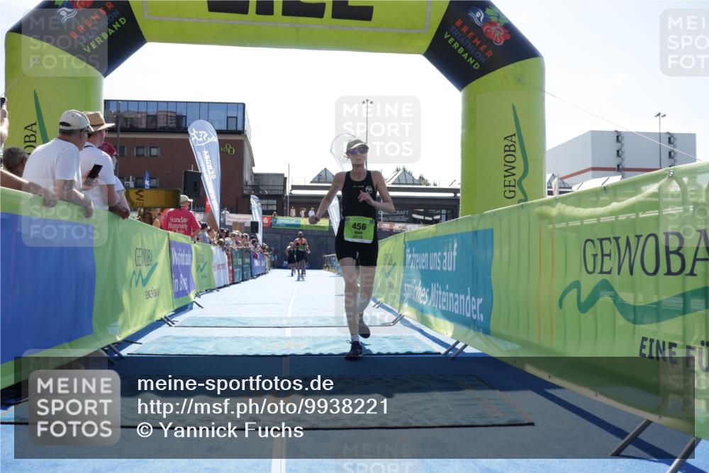 09.08.2026 - GEWOBA Citytriathlon Bremen Yannick Fuchs http://msf.ph/oto/9938221 09.08.2026 15:24:51 Ziel 73, 361, 456 meine-sportfotos.de
