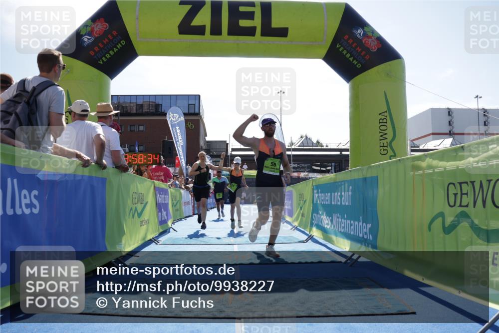 09.08.2026 - GEWOBA Citytriathlon Bremen Yannick Fuchs http://msf.ph/oto/9938227 09.08.2026 15:24:57 Ziel 58, 65, 300, 311 meine-sportfotos.de