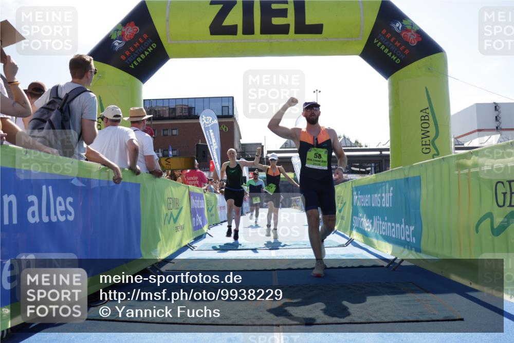 09.08.2026 - GEWOBA Citytriathlon Bremen Yannick Fuchs http://msf.ph/oto/9938229 09.08.2026 15:24:58 Ziel 58, 65, 300, 311 meine-sportfotos.de