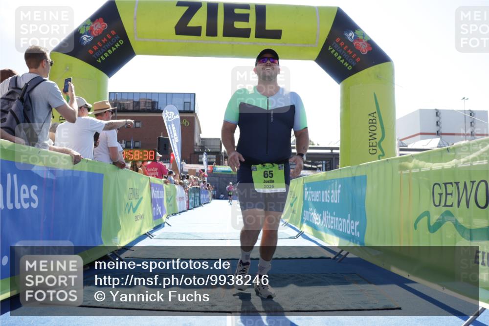 09.08.2026 - GEWOBA Citytriathlon Bremen Yannick Fuchs http://msf.ph/oto/9938246 09.08.2026 15:25:01 Ziel 58, 65, 300, 311 meine-sportfotos.de