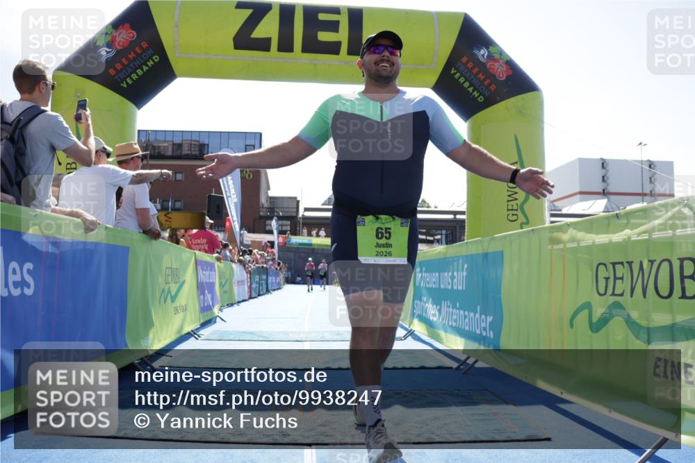 09.08.2026 - GEWOBA Citytriathlon Bremen Yannick Fuchs http://msf.ph/oto/9938247 09.08.2026 15:25:01 Ziel 58, 65, 300, 311 meine-sportfotos.de
