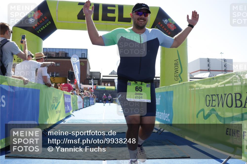 09.08.2026 - GEWOBA Citytriathlon Bremen Yannick Fuchs http://msf.ph/oto/9938248 09.08.2026 15:25:02 Ziel 58, 65, 300, 311 meine-sportfotos.de