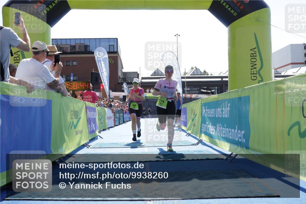 09.08.2026 - GEWOBA Citytriathlon Bremen Yannick Fuchs http://msf.ph/oto/9938260 09.08.2026 15:25:07 Ziel 239, 274 meine-sportfotos.de