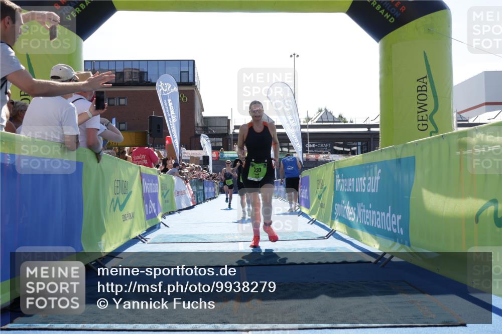 09.08.2026 - GEWOBA Citytriathlon Bremen Yannick Fuchs http://msf.ph/oto/9938279 09.08.2026 15:25:18 Ziel 316, 320, 437 meine-sportfotos.de