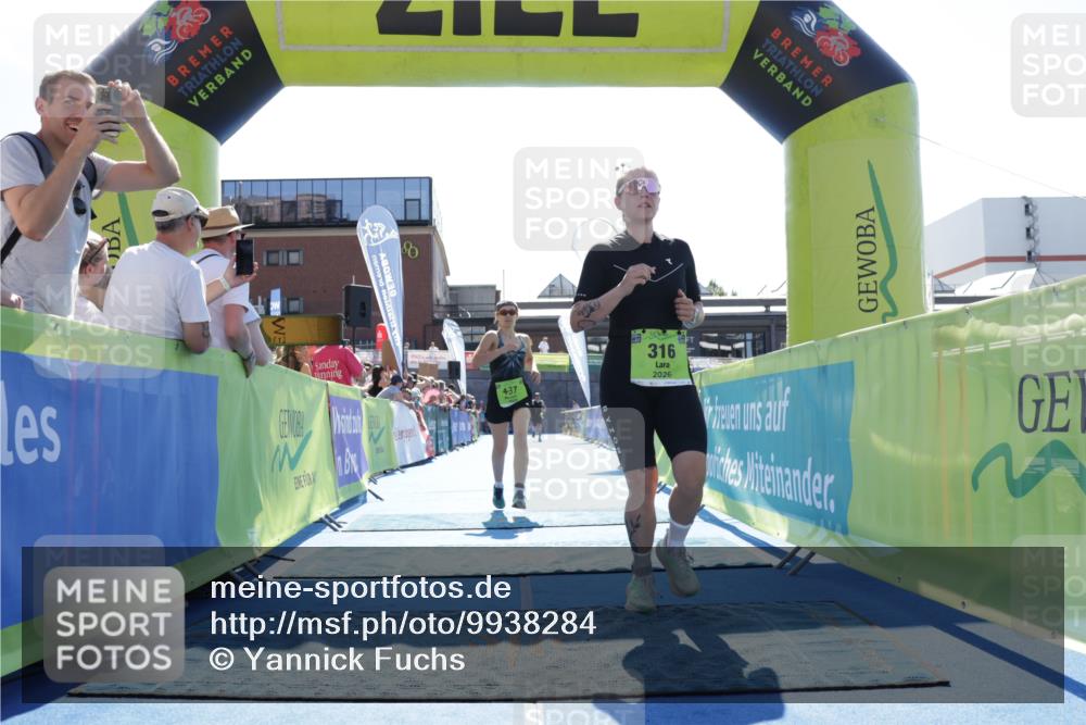 09.08.2026 - GEWOBA Citytriathlon Bremen Yannick Fuchs http://msf.ph/oto/9938284 09.08.2026 15:25:21 Ziel 316, 320, 437 meine-sportfotos.de