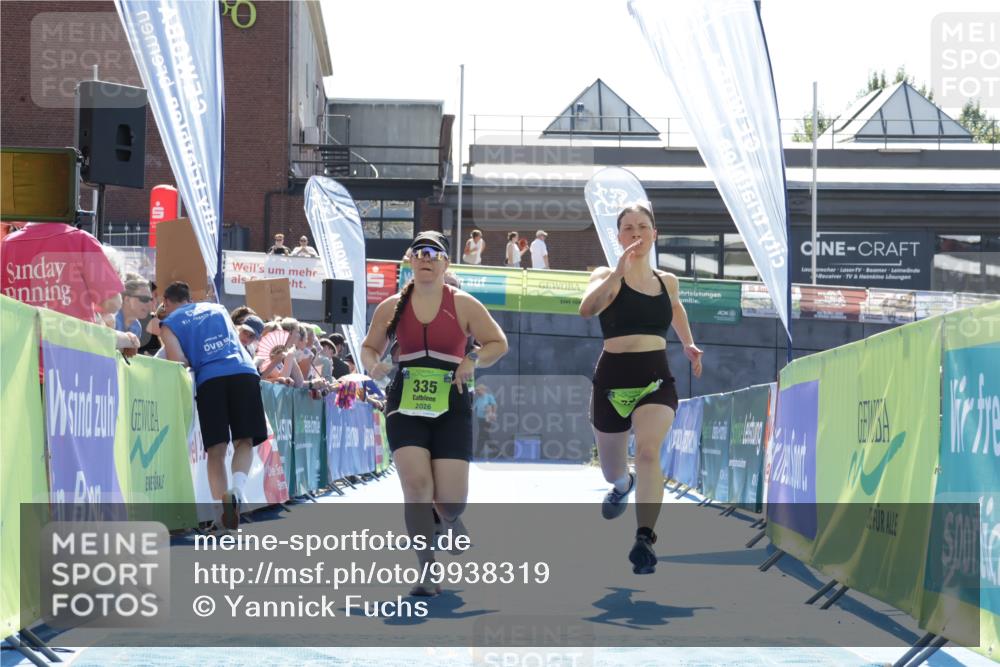 09.08.2026 - GEWOBA Citytriathlon Bremen Yannick Fuchs http://msf.ph/oto/9938319 09.08.2026 15:25:39 Ziel 53, 57, 64, 261, 335, 344, 479 meine-sportfotos.de