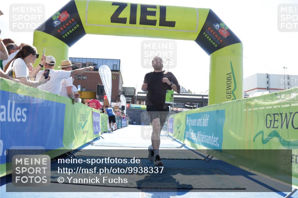 09.08.2026 - GEWOBA Citytriathlon Bremen Yannick Fuchs http://msf.ph/oto/9938337 09.08.2026 15:25:43 Ziel 64, 261, 335 meine-sportfotos.de