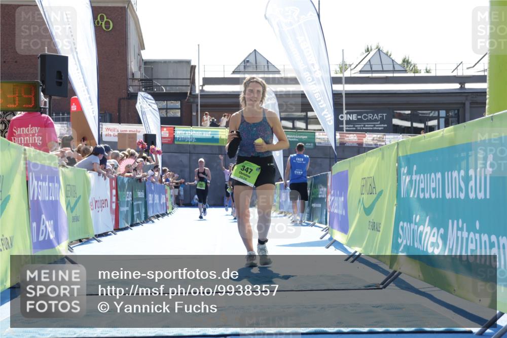 09.08.2026 - GEWOBA Citytriathlon Bremen Yannick Fuchs http://msf.ph/oto/9938357 09.08.2026 15:26:02 Ziel 310, 347, 520 meine-sportfotos.de