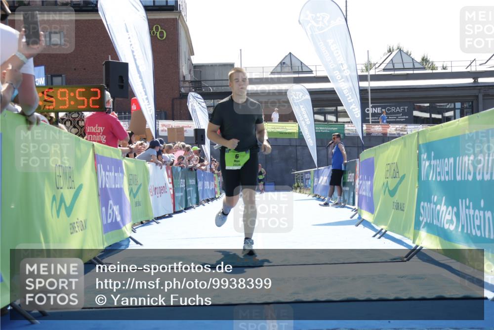 09.08.2026 - GEWOBA Citytriathlon Bremen Yannick Fuchs http://msf.ph/oto/9938399 09.08.2026 15:26:15 Ziel 6, 388, 411 meine-sportfotos.de