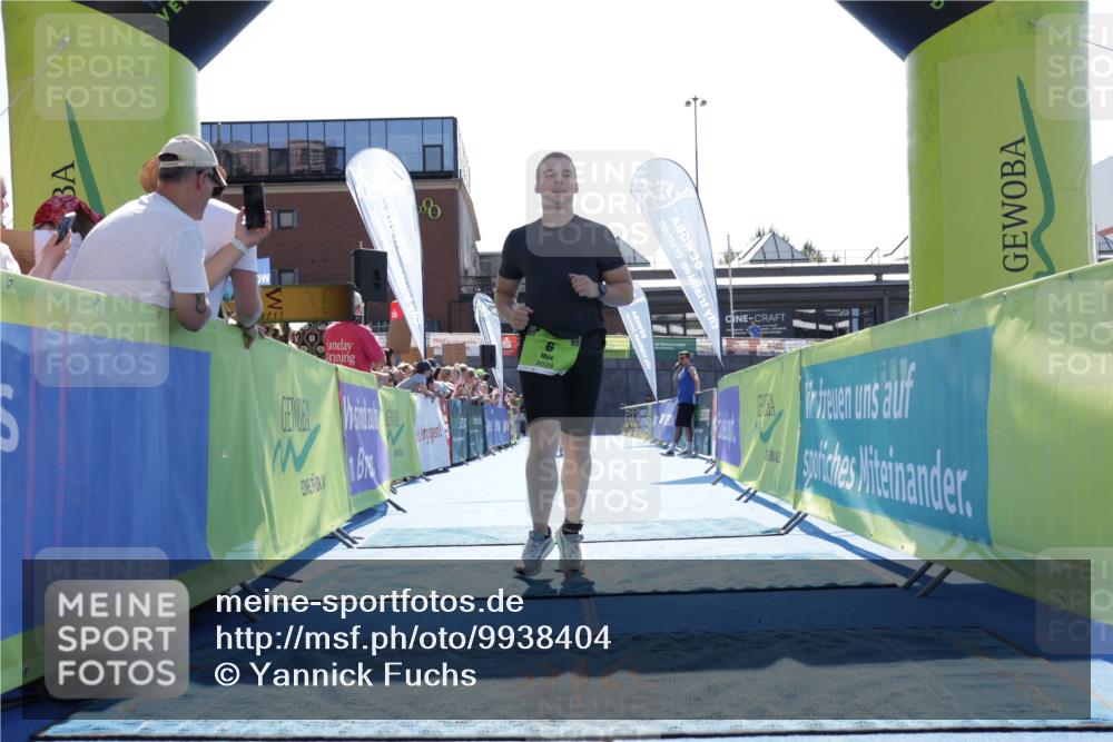 09.08.2026 - GEWOBA Citytriathlon Bremen Yannick Fuchs http://msf.ph/oto/9938404 09.08.2026 15:26:16 Ziel 6, 411 meine-sportfotos.de