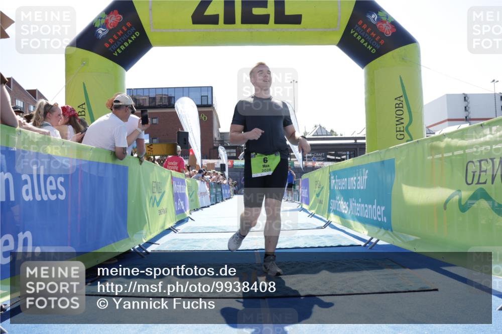 09.08.2026 - GEWOBA Citytriathlon Bremen Yannick Fuchs http://msf.ph/oto/9938408 09.08.2026 15:26:16 Ziel 6, 411 meine-sportfotos.de