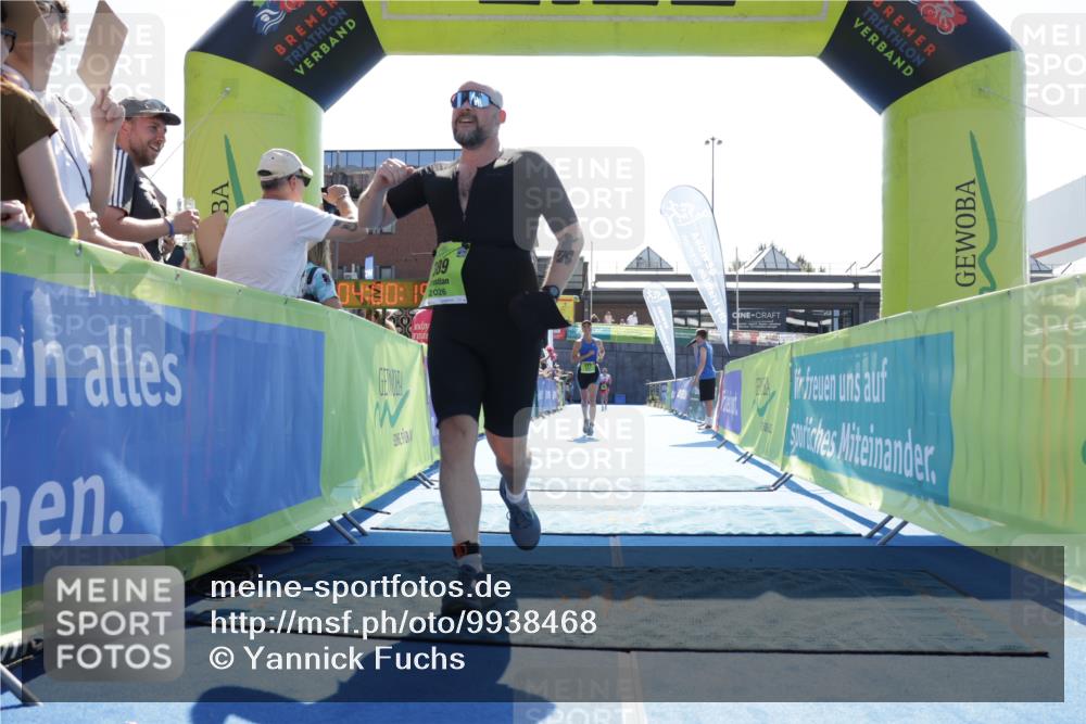09.08.2026 - GEWOBA Citytriathlon Bremen Yannick Fuchs http://msf.ph/oto/9938468 09.08.2026 15:26:39 Ziel 389, 394, 515 meine-sportfotos.de