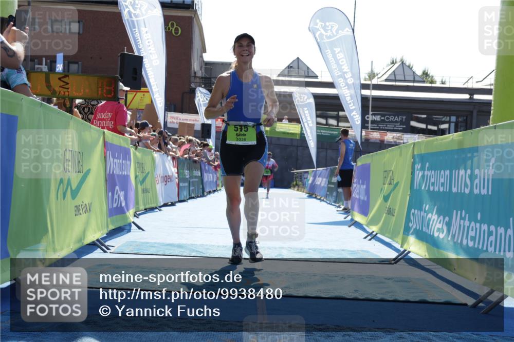 09.08.2026 - GEWOBA Citytriathlon Bremen Yannick Fuchs http://msf.ph/oto/9938480 09.08.2026 15:26:42 Ziel 389, 515 meine-sportfotos.de