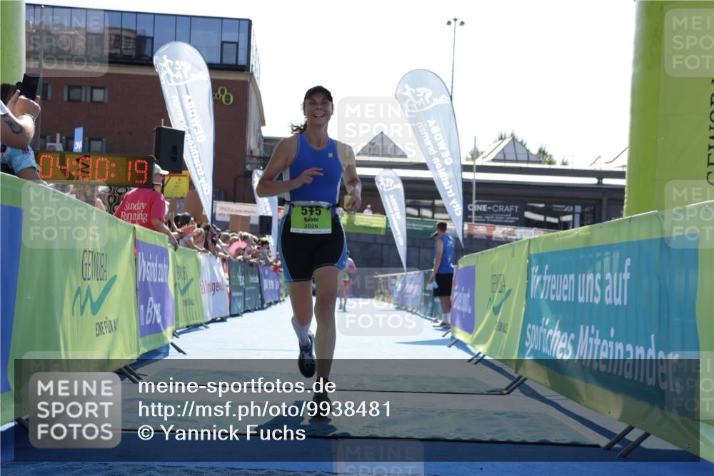 09.08.2026 - GEWOBA Citytriathlon Bremen Yannick Fuchs http://msf.ph/oto/9938481 09.08.2026 15:26:42 Ziel 389, 515 meine-sportfotos.de