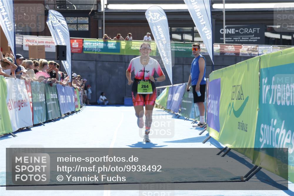 09.08.2026 - GEWOBA Citytriathlon Bremen Yannick Fuchs http://msf.ph/oto/9938492 09.08.2026 15:26:46 Ziel 264, 515 meine-sportfotos.de