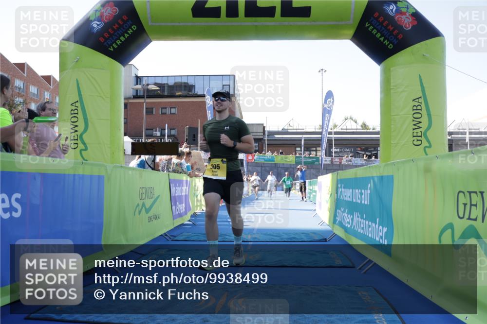 09.08.2026 - GEWOBA Citytriathlon Bremen Yannick Fuchs http://msf.ph/oto/9938499 09.08.2026 11:42:47 Ziel 305, 504 meine-sportfotos.de