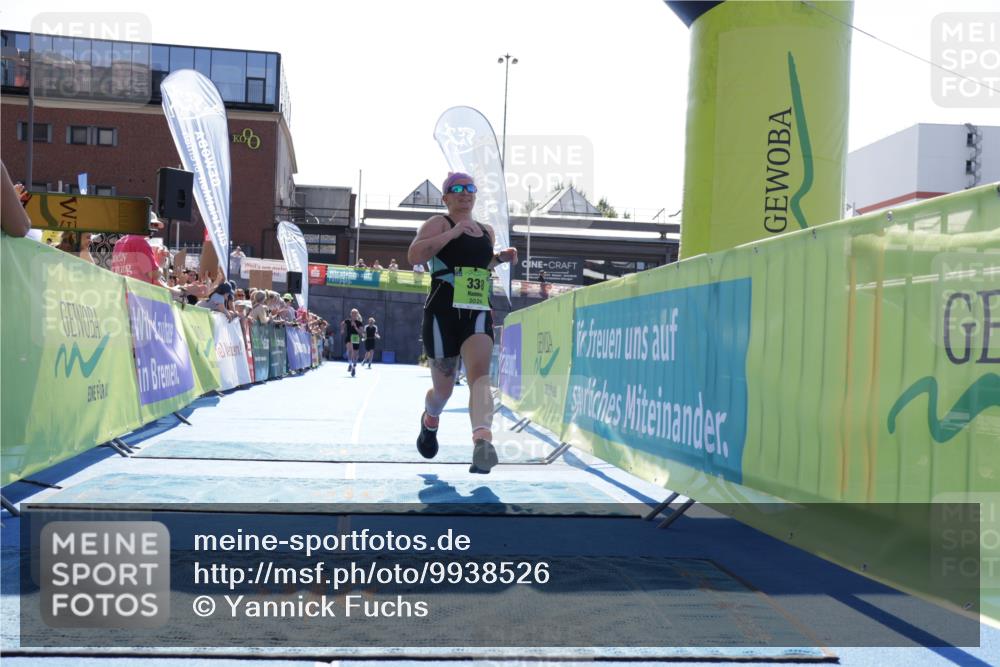 09.08.2026 - GEWOBA Citytriathlon Bremen Yannick Fuchs http://msf.ph/oto/9938526 09.08.2026 15:27:01 Ziel 212, 338 meine-sportfotos.de