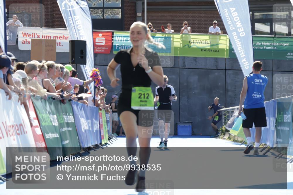 09.08.2026 - GEWOBA Citytriathlon Bremen Yannick Fuchs http://msf.ph/oto/9938535 09.08.2026 15:27:04 Ziel 212, 338 meine-sportfotos.de
