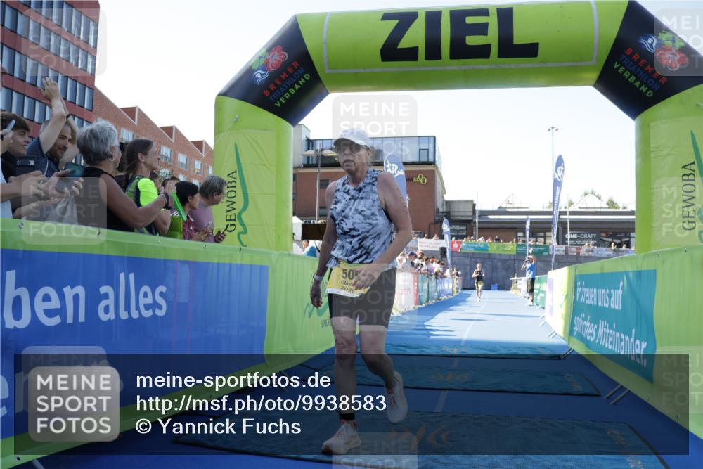 09.08.2026 - GEWOBA Citytriathlon Bremen Yannick Fuchs http://msf.ph/oto/9938583 09.08.2026 11:43:01 Ziel 67, 509 meine-sportfotos.de