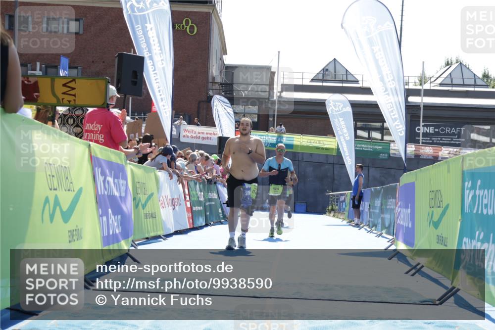 09.08.2026 - GEWOBA Citytriathlon Bremen Yannick Fuchs http://msf.ph/oto/9938590 09.08.2026 15:27:20 Ziel 20, 367, 424, 454 meine-sportfotos.de