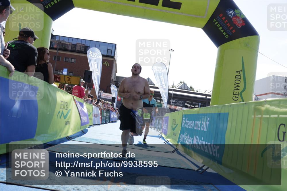 09.08.2026 - GEWOBA Citytriathlon Bremen Yannick Fuchs http://msf.ph/oto/9938595 09.08.2026 15:27:23 Ziel 20, 367, 424 meine-sportfotos.de