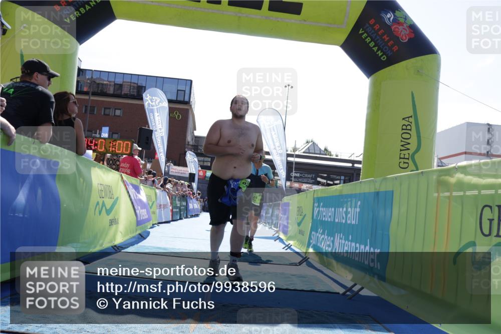 09.08.2026 - GEWOBA Citytriathlon Bremen Yannick Fuchs http://msf.ph/oto/9938596 09.08.2026 15:27:23 Ziel 20, 367, 424 meine-sportfotos.de