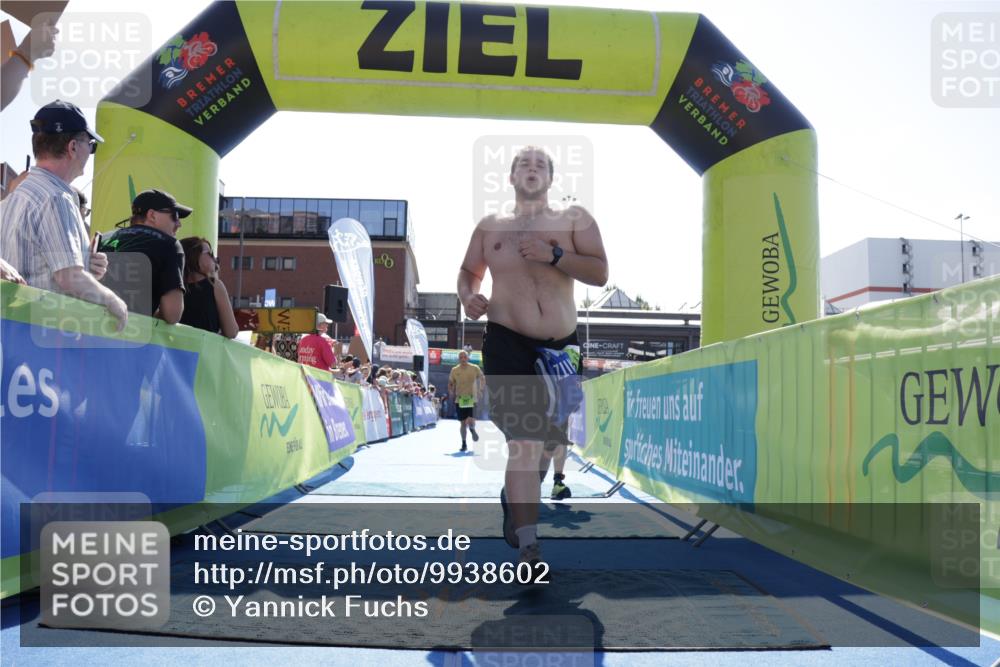 09.08.2026 - GEWOBA Citytriathlon Bremen Yannick Fuchs http://msf.ph/oto/9938602 09.08.2026 15:27:23 Ziel 20, 367, 424 meine-sportfotos.de