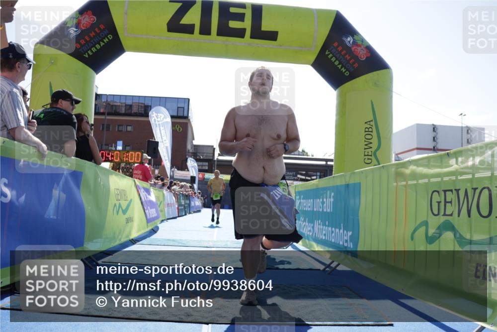 09.08.2026 - GEWOBA Citytriathlon Bremen Yannick Fuchs http://msf.ph/oto/9938604 09.08.2026 15:27:23 Ziel 20, 367, 424 meine-sportfotos.de