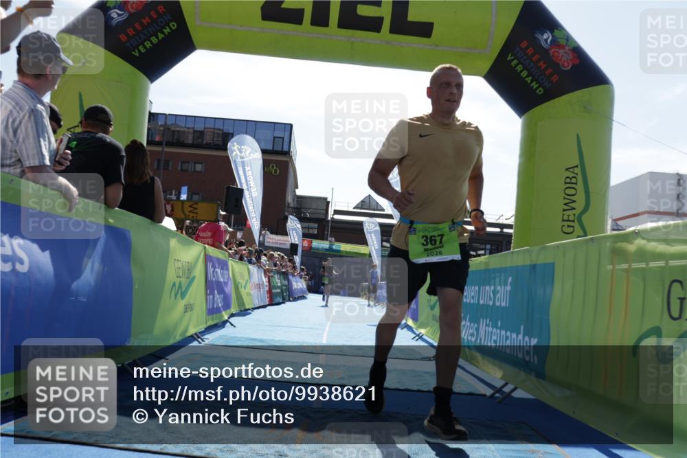 09.08.2026 - GEWOBA Citytriathlon Bremen Yannick Fuchs http://msf.ph/oto/9938621 09.08.2026 15:27:26 Ziel 20, 367, 424 meine-sportfotos.de