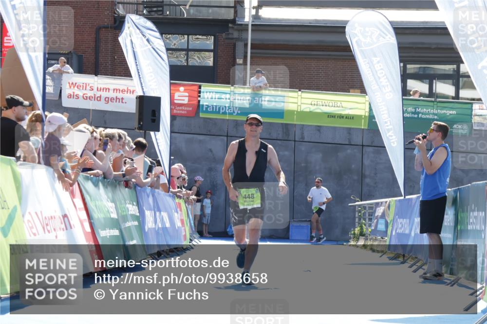 09.08.2026 - GEWOBA Citytriathlon Bremen Yannick Fuchs http://msf.ph/oto/9938658 09.08.2026 15:27:55 Ziel 393, 448 meine-sportfotos.de