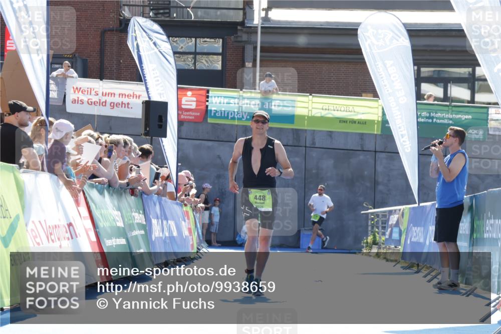 09.08.2026 - GEWOBA Citytriathlon Bremen Yannick Fuchs http://msf.ph/oto/9938659 09.08.2026 15:27:55 Ziel 393, 448 meine-sportfotos.de