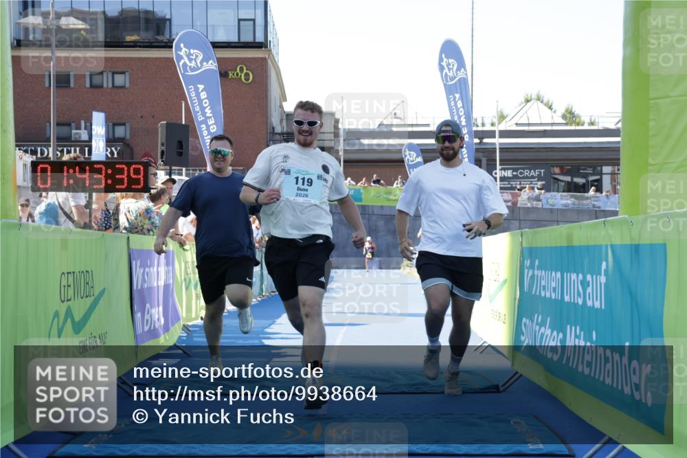 09.08.2026 - GEWOBA Citytriathlon Bremen Yannick Fuchs http://msf.ph/oto/9938664 09.08.2026 11:43:43 Ziel 119, 491 meine-sportfotos.de